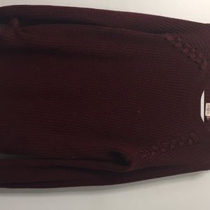 Oversized maroon sweater
